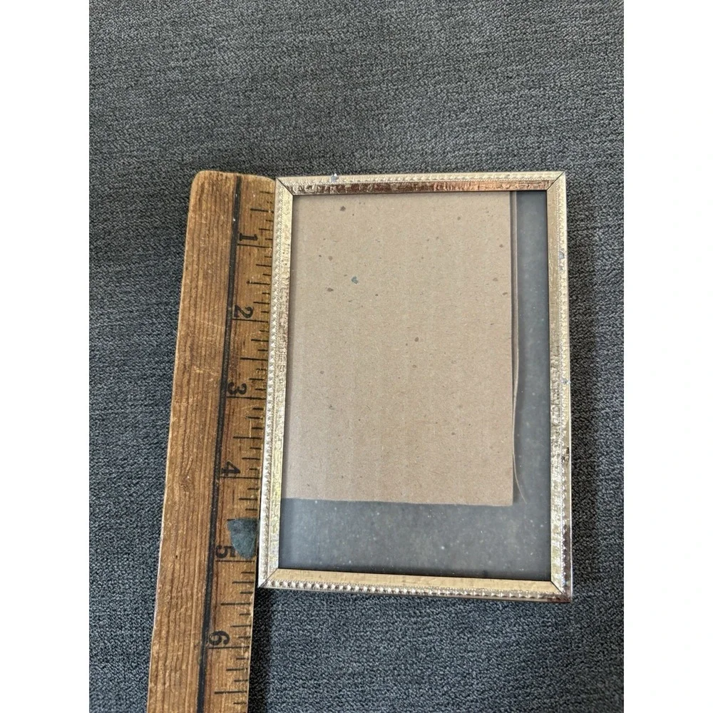 Vintage Gold-Toned Detailed Metal Picture Frame  5x3.5